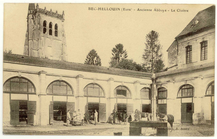 Bec-Hellouin (Le). Ancienne Abbaye-Le Cloître.