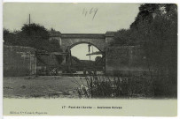 Pont-de-l'Arche. Ancienne Ecluse.