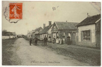 Avrilly. Route d'Evreux.