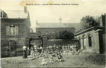 Ecouis. Maison Saint-Joseph, Colonie de Vacances.