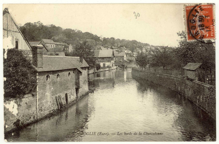 Broglie. Les bords de la Charentonne.