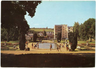 Evreux-Ville. Jardin Public - Le Bassin.
