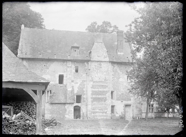 Ancien manoir des abbesses de Saint-Amand de Boos (Seine-Maritime).