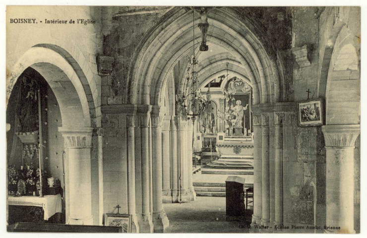 Boisney. Intérieur de l'Eglise.