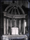 Chapelle Saint-Nicolas de Bonnebos à Manneville-sur-Risle (Eure), intérieur et sanctuaire.