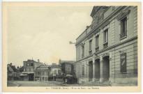 Vernon-Ville. Place de Paris - Le Théâtre.