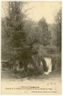 Fatouville-Grestain. Environs de Grestain - Cascade de la Pommeraye et Ruines du Vieux Moulin de Vigan.