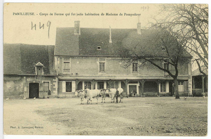 Panilleuse. Corps de Ferme qui fut jadis habitation de Madame de Pompadour.