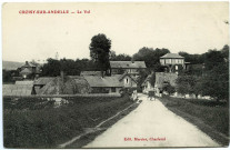 Seine-Maritime. Croisy-sur-Andelle. - Le Val.