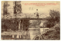 Bouchevilliers. L'Epte, le pont en bois réunissant le hameau de Bouchevilliers au Château à l'Eglise et à l'Ecole.