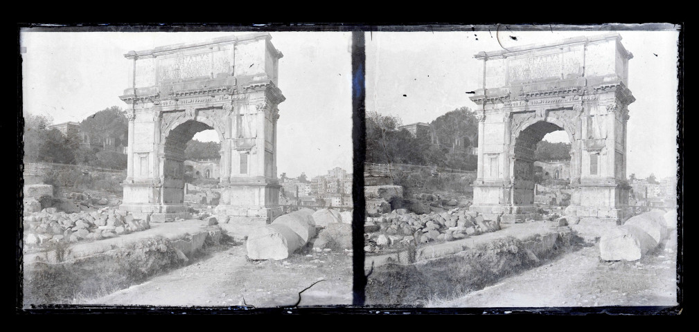 Arc de triomphe de Septimius Severus en l'honneur de la bataille remportée à Rome (Italie).