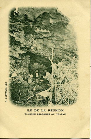 ILE DE LA REUNION - CAVERNE BELCOMBE AU VOLCAN