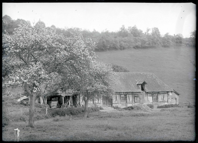 Grange à colombages de la famille Delacour de Rosay-sur-Lieure (Eure).
