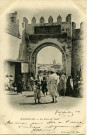 KAIROUAN. - La Porte de Tunis