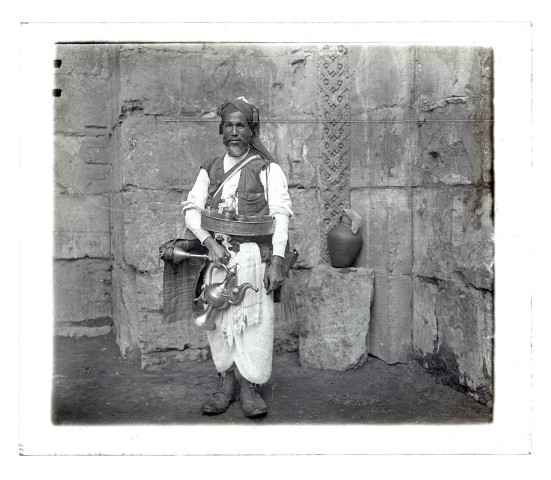 Marchand de thé ambulant.