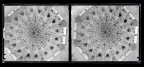 Plafond ornementé.