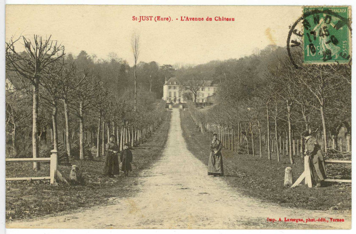 Saint-Just. L'Avenue du Château.