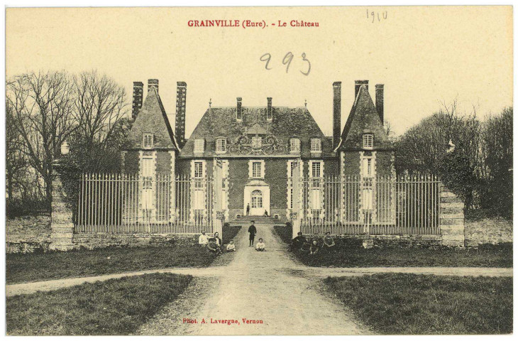 Grainville. Le Château.