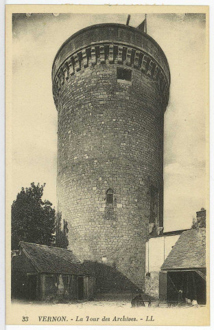 Vernon-Ville. Tour des Archives.
