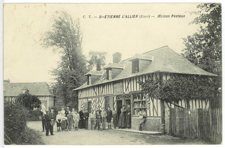 Saint-Etienne-l'Allier. Maison Pesteux.
