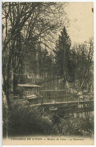 Verneuil-sur-Avre. Fonderie de l'Iton - Rivière de l'Iton - Le Déversoir.