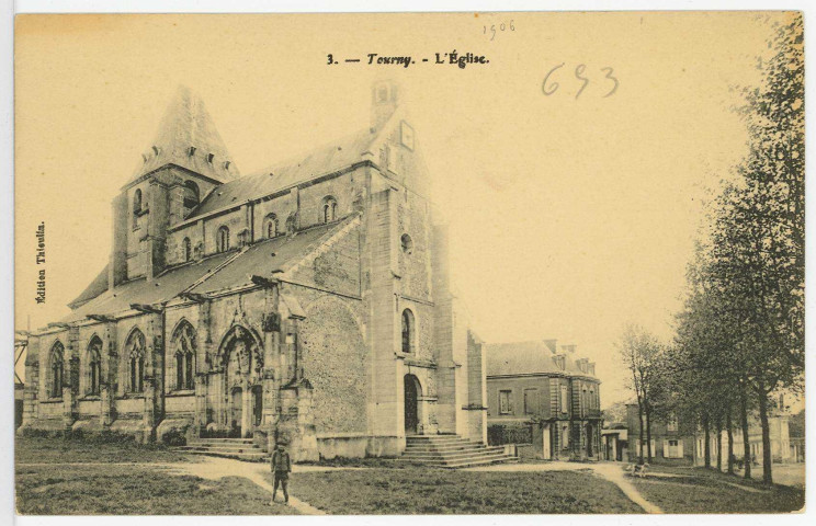 Tourny. L'Eglise.