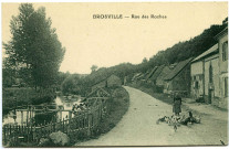 Brosville. Rue des Roches.