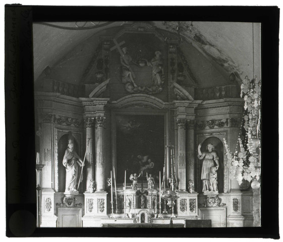 Église de Morsan (Eure), maître-autel.