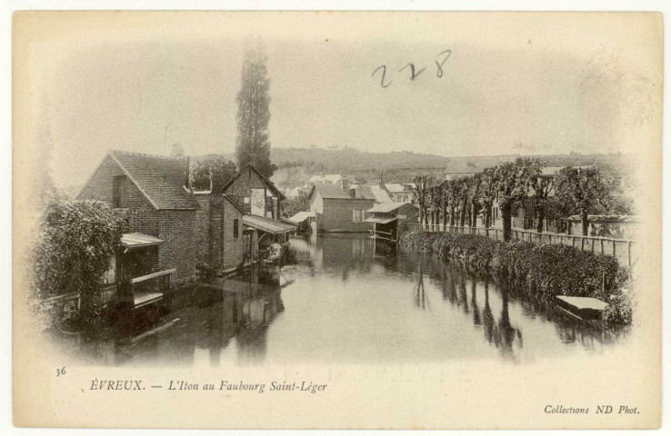 Evreux-Ville. L'Iton au Faubourg Saint-Léger.