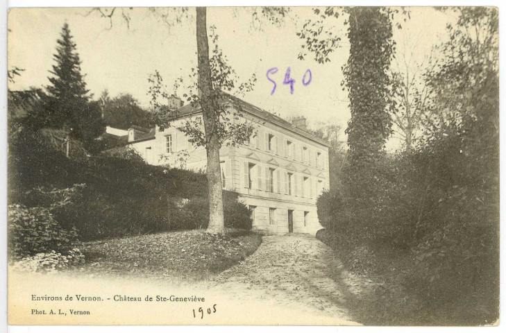 Sainte-Geneviève-lès-Gasny. Château de Ste-Geneviève.