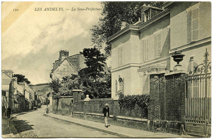 Andelys (Les). La Sous-Préfecture.