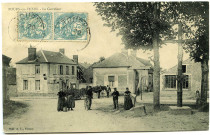 Fours-en-Vexin. Le Carrefour.