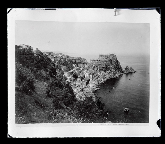 Pointe de Messine en Sicile (Italie).