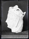 Statue de la Vierge à l'enfant de Lisors (Eure), tête.