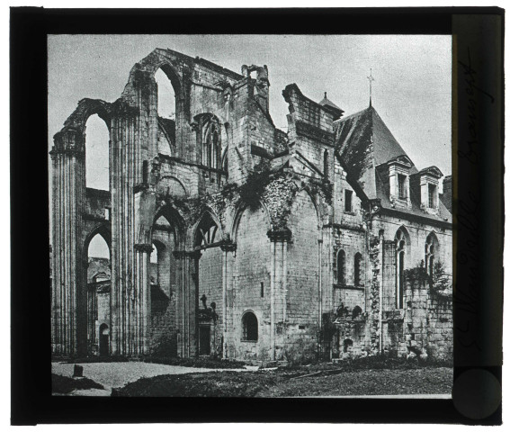 Abbaye de Saint-Wandrille à Saint-Wandrille-Rançon (Seine-Maritime), transept.