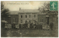 Harengère (La). Mairie et Ecole.