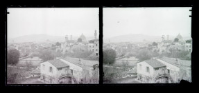 Vue générale d'une ville et de ses minarets.