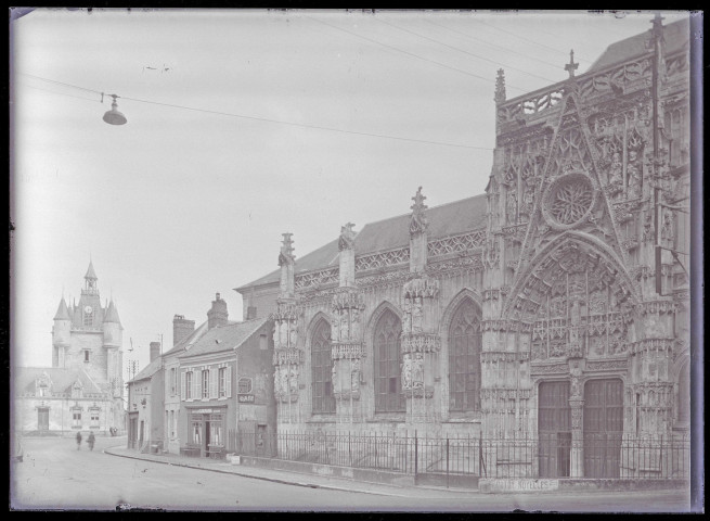 Beffroi et église de Rue (Somme, France)