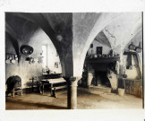 Intérieur des parties conservées des ruines de l'abbaye de d'Hambye à Percy (Manche).