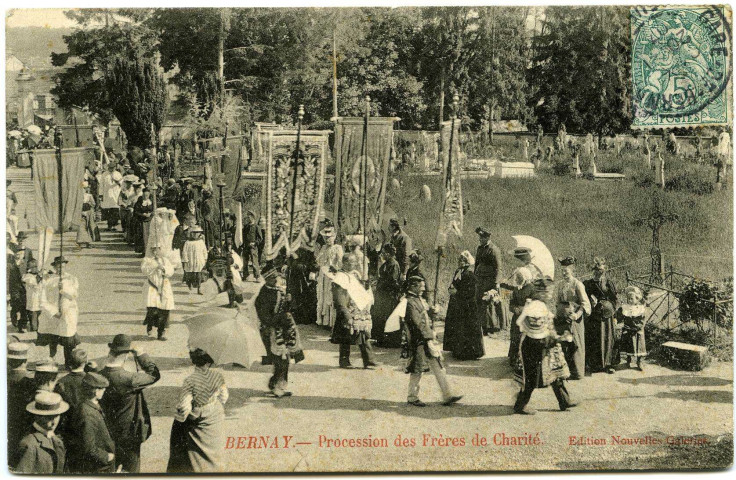 Bernay. Bernay. - Procession des Frères de Charité.