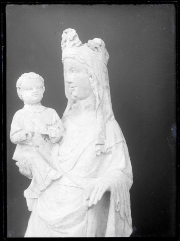 Statue de Vierge à l'enfant de l'église de Noyers (Eure).