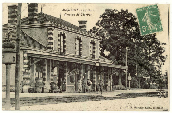 Acquigny. La gare direction de Chartres.