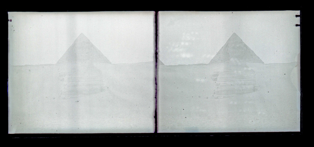 Sphinx et pyramides de Gizeh (Égypte).
