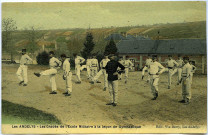 Andelys (Les). Les Gradés de l'Ecole Militaire à la leçon de Gymnastique.