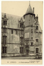 Evreux-Ville. Le Palais épiscopal (Détail).