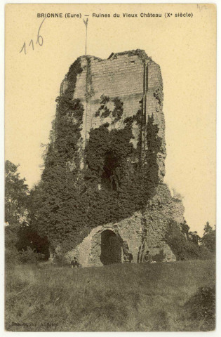 Brionne. Ruines du Vieux Château (Xe siècle).