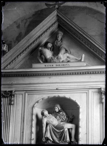 Pietà de l'église de Garennes-sur-Eure (Eure).