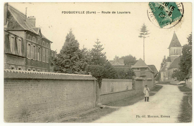 Fouqueville. Route de Louviers.