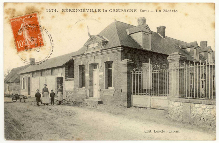 Bérengeville-la-Campagne. La Mairie.