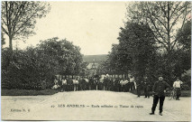 Andelys (Les). Ecole militaire - Tenue de repos.